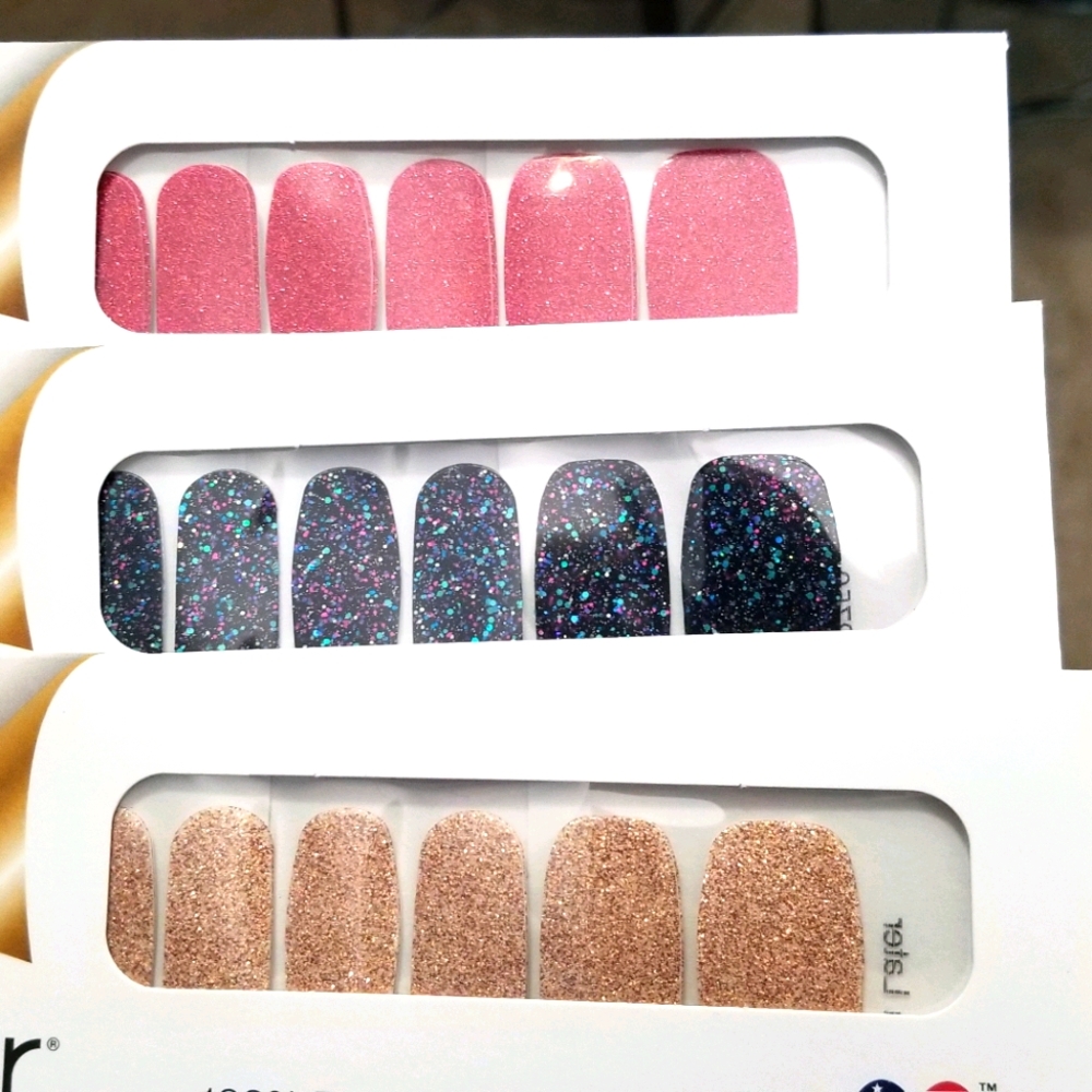 Nail strips